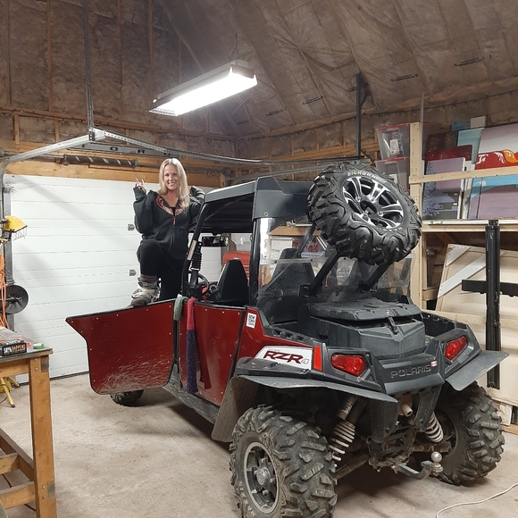 Meet your Posher, Victoria - Picture 7 of 8